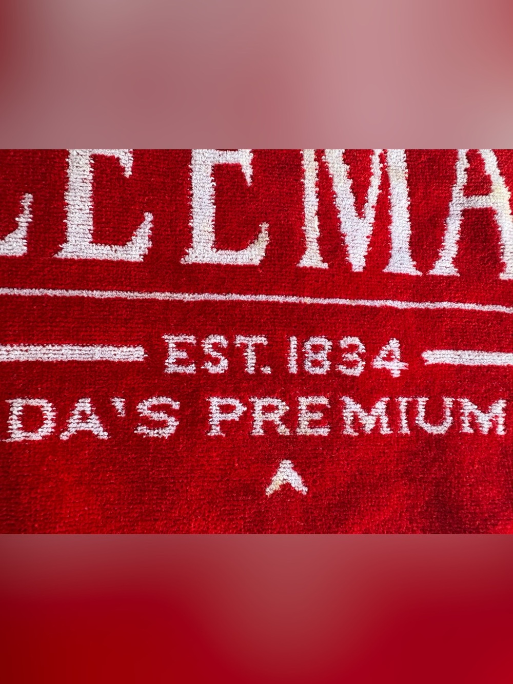 Sleeman Goof Towel - Picture 4 of 5